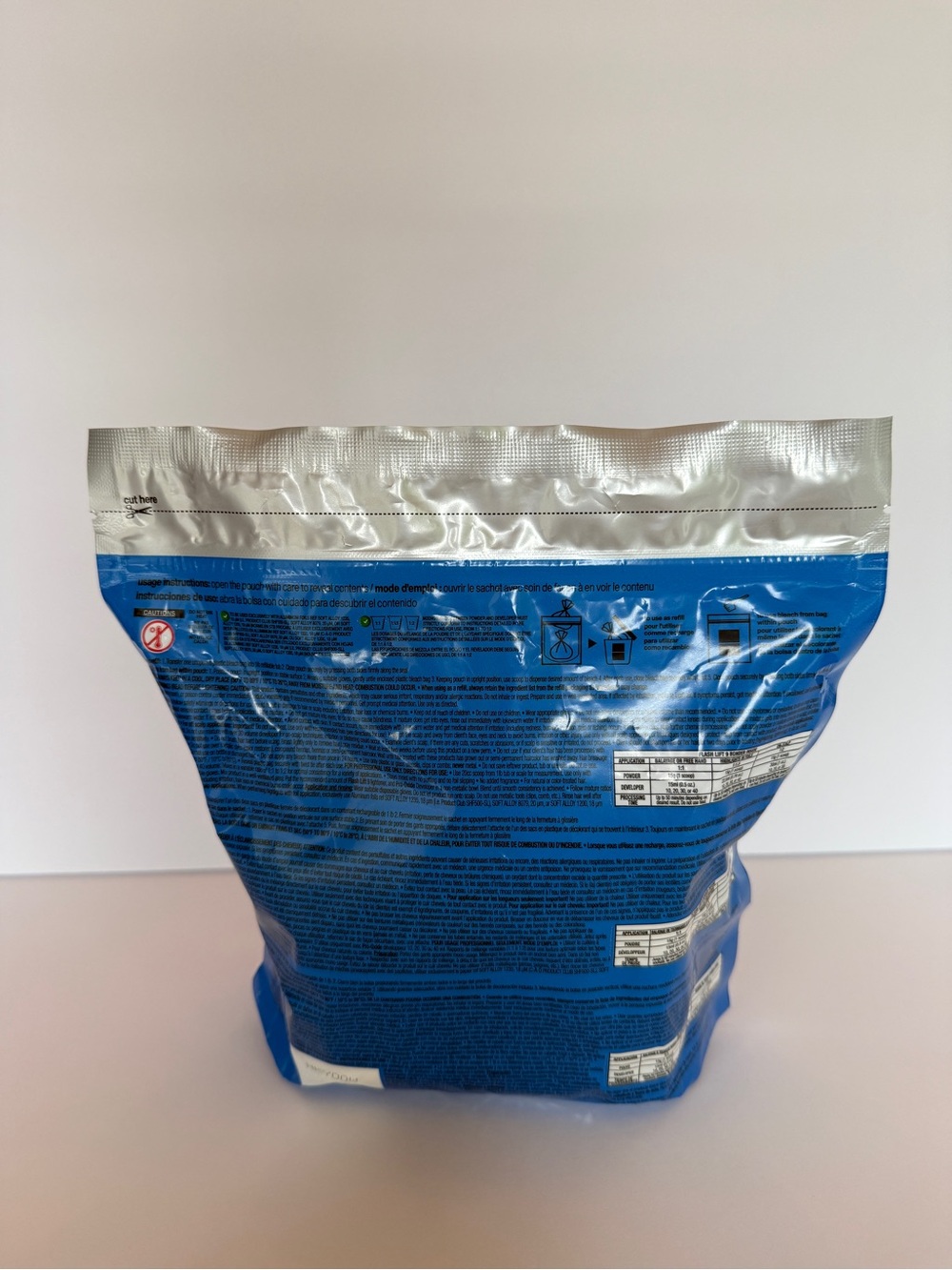 Redken Flash Lift Pre-Bonded Lightening Powder - Blue & Silver Packaging - Picture 4 of 6